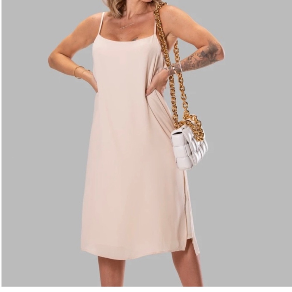 By Egreis Anahit Dress